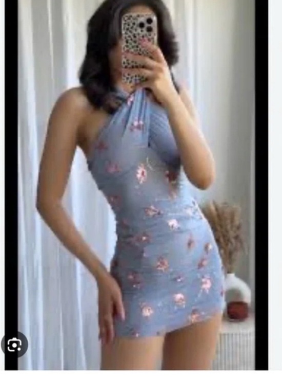 Zara Terez Dresses & Skirts - Zara Terez Blue Halter Floral Bodycon Mini Dress